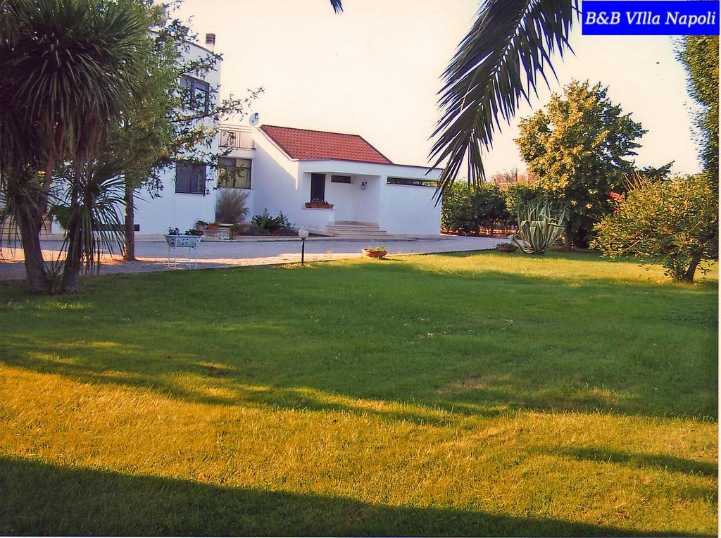 B&B Villa Napoli Battipaglia Buitenkant foto