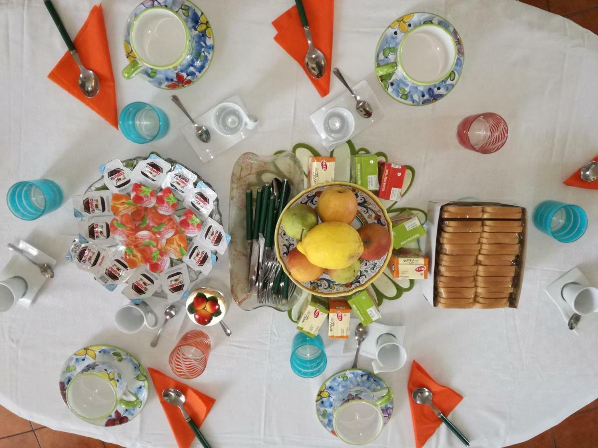 B&B Villa Napoli Battipaglia Buitenkant foto